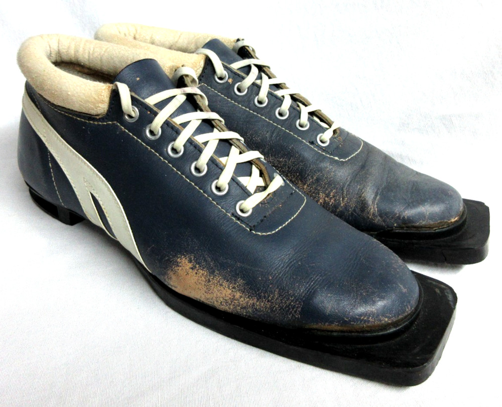 Vintage 70s DOVRE Mens 11 Cross-Country Blue Leather Ski Boots Three-Pin NN 75mm